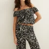 Off-shoulder top met tweekleurige print